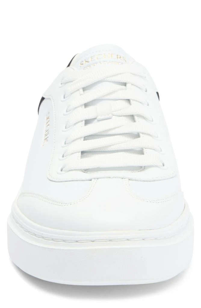 SKECHERS Cordrova Classic Low Top Sneaker 3