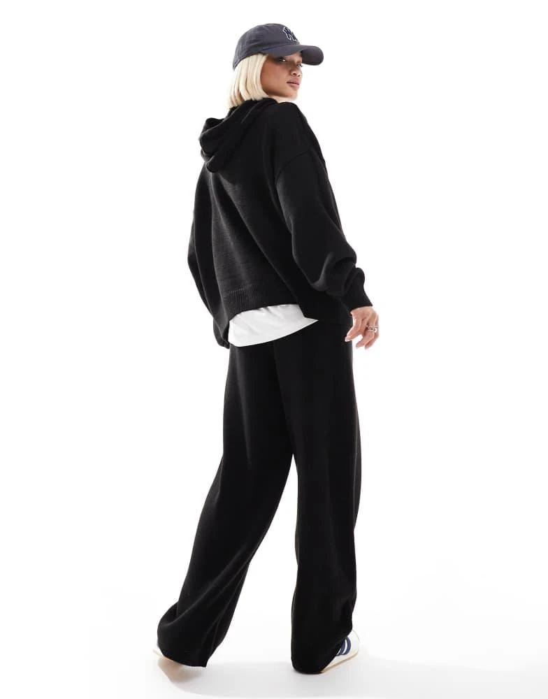 COLLUSION COLLUSION oversized knitted jogger co-ord in black 3