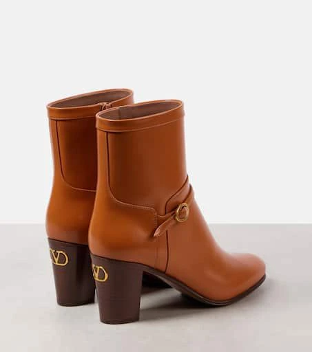 Valentino Pattie 75 leather ankle boots 2