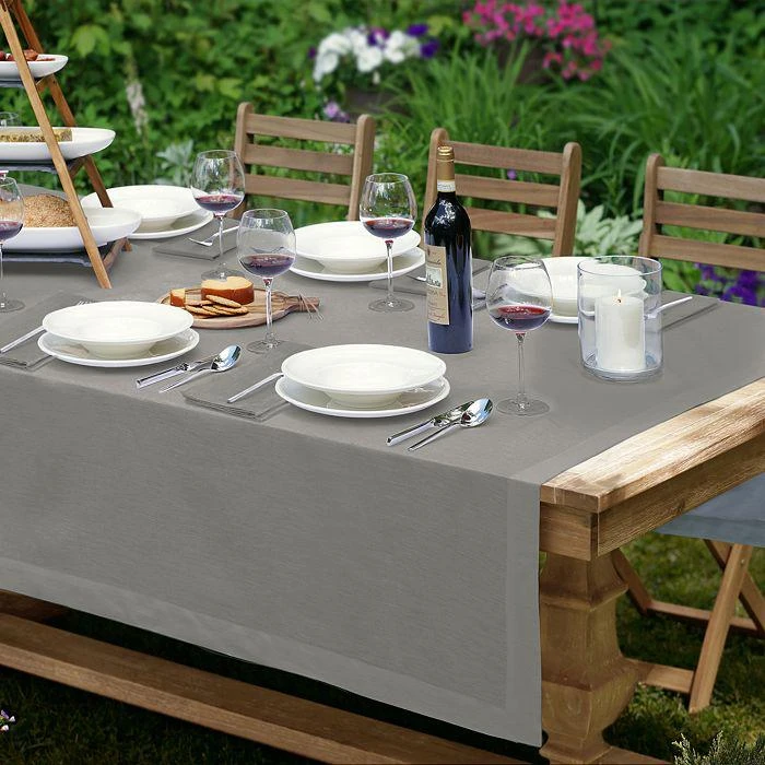 Villeroy & Boch La Classica Tablecloth, 70" x 126" 10