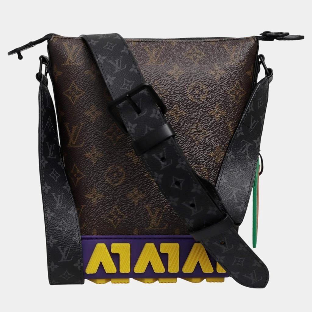 Louis Vuitton Louis Vuitton Brown Monogram Cruiser Messenger Bag
 3