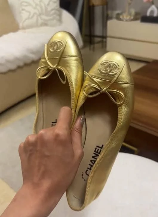 Chanel Chanel Gold Leather Cap Toe CC Bow Ballet Flats Size 35.5 2