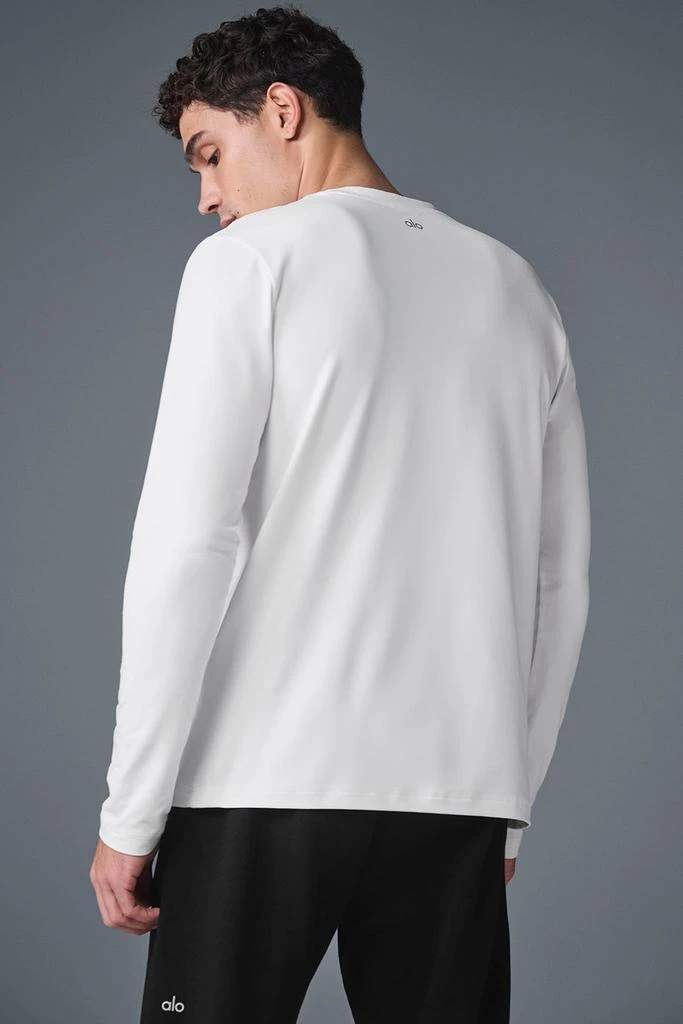 Alo Conquer Reform Crewneck Long Sleeve - White 3