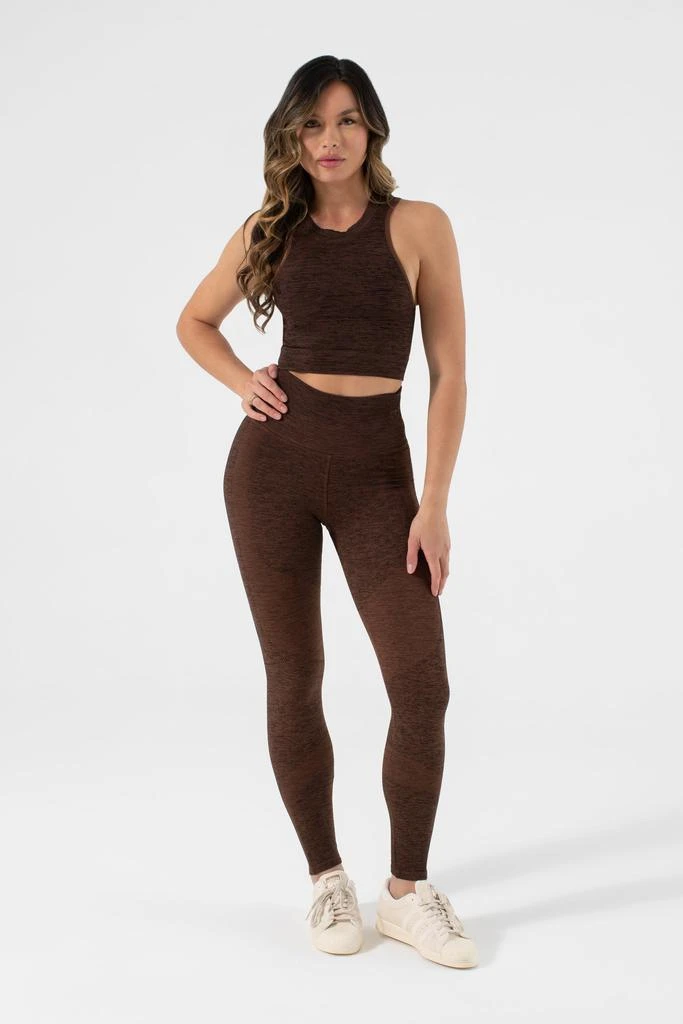NUX Active Quinn Crop 1