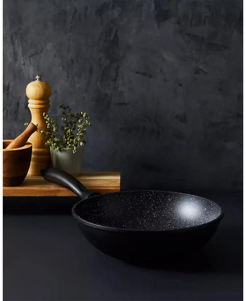 Cuisine::pro® STONE 11" Cast Aluminum Wok 2