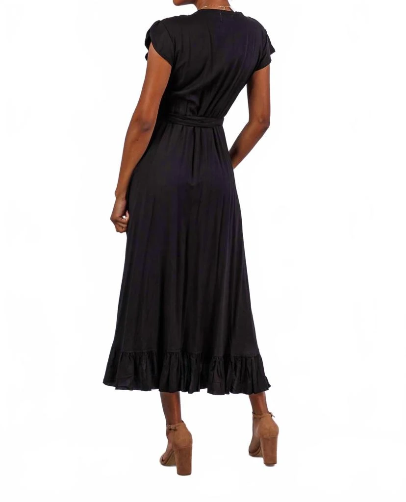 Shop Havana Maxi Wrap Dress In Black on Sale at BeyondStyle  Get 34% Off  Havana Maxi Wrap Dress In Black with Limited-Time Flash Deals, Exclusive  Discounts, and Special Offers. Enjoy Unbeatable