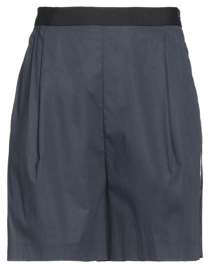 BEATRICE B Shorts & Bermuda 1