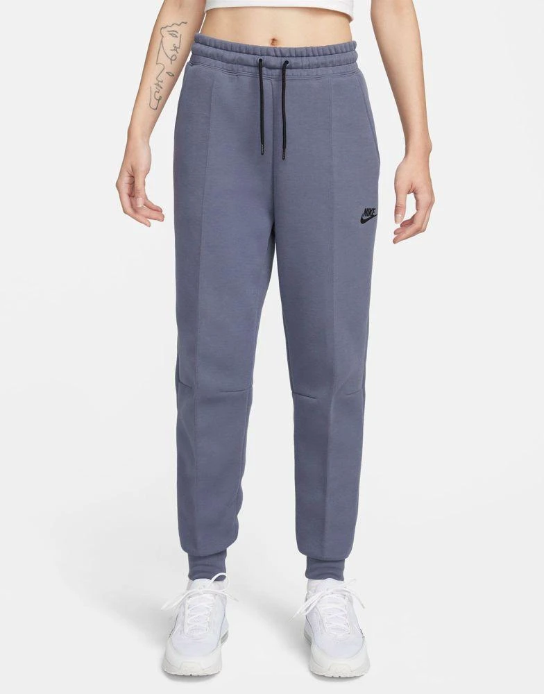 NIKE Nike Tech Fleece joggers in grey 1