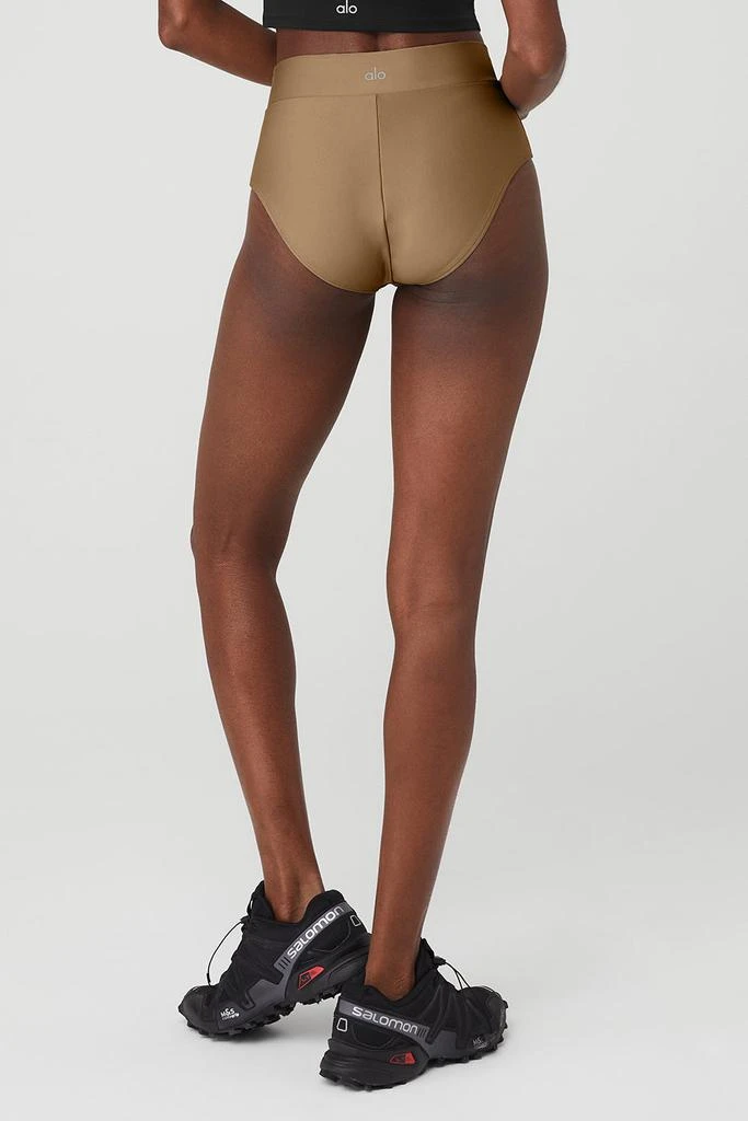 Alo Airlift Record-Breaker Boyshort - Gravel 2