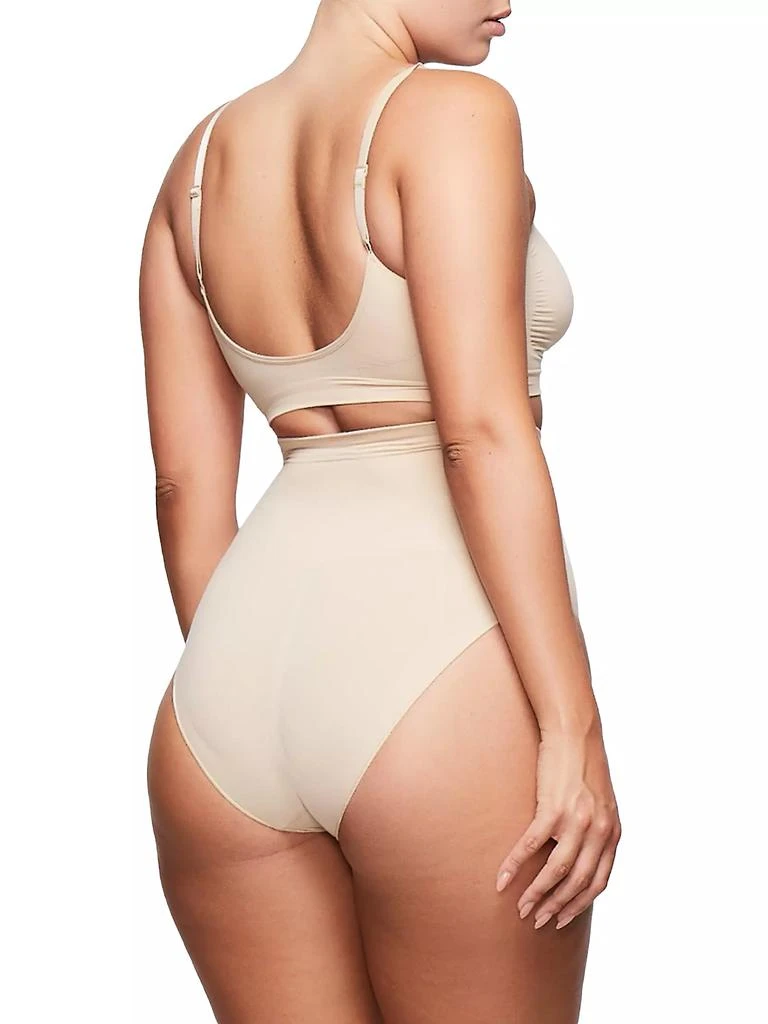 SKIMS Seamless Sculpt Bralette 5