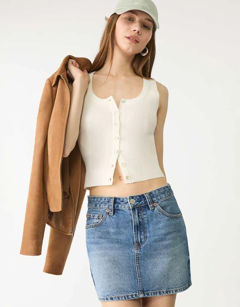 Stradivarius Stradivarius D60 denim mini skirt in light blue 3