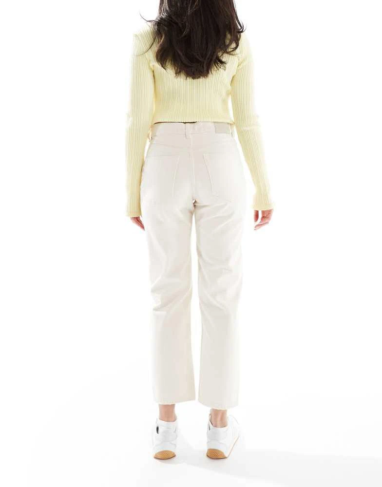 Pull&Bear Pull&Bear high rise mom jean in ecru 2
