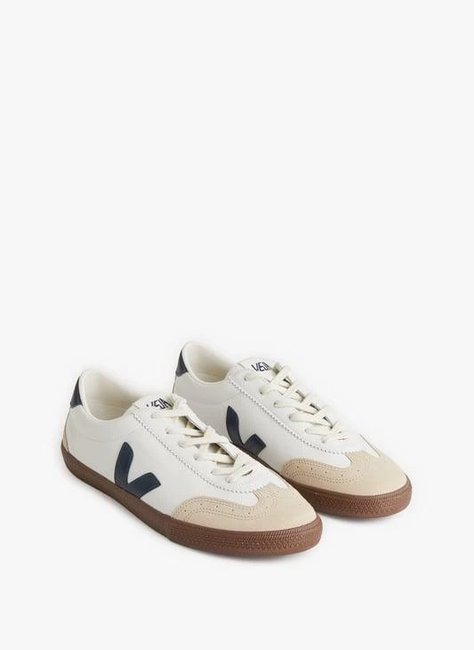 Cut in half: VEJA Volley Review (2025