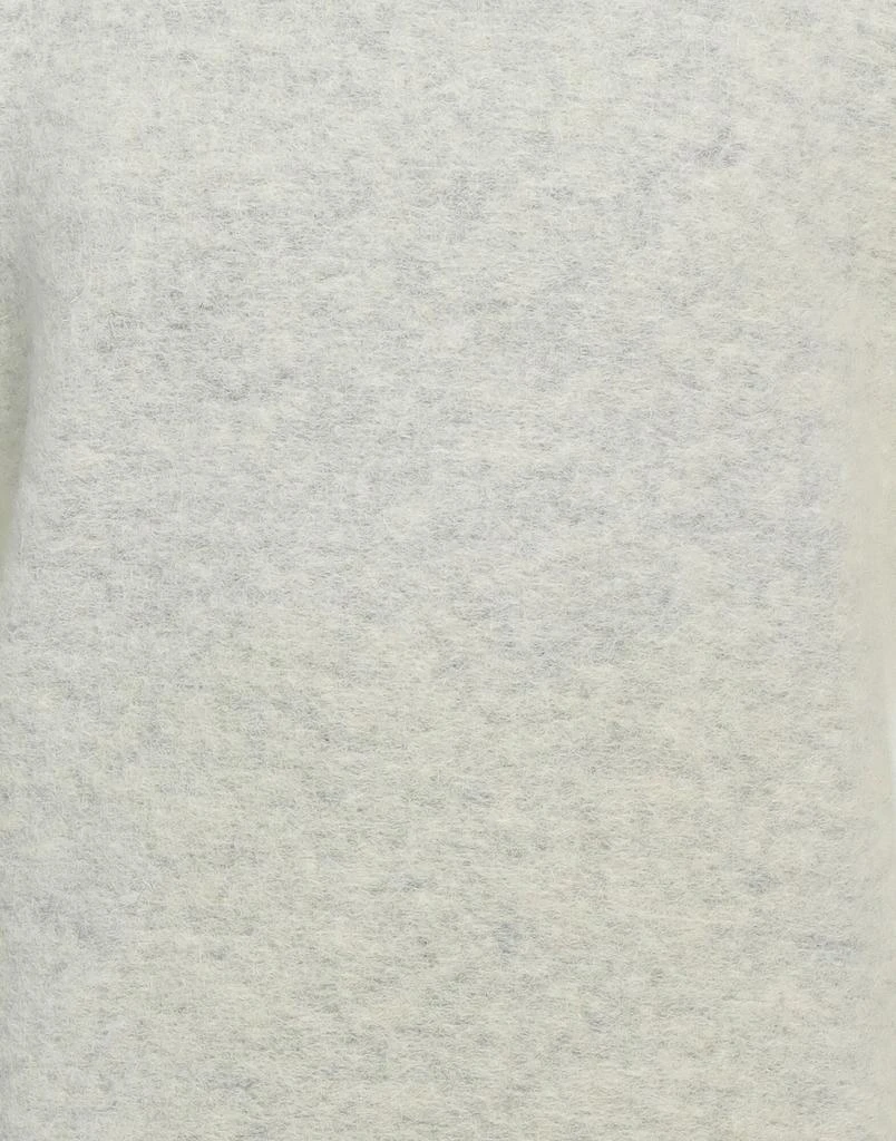 NEILL KATTER Turtleneck 4
