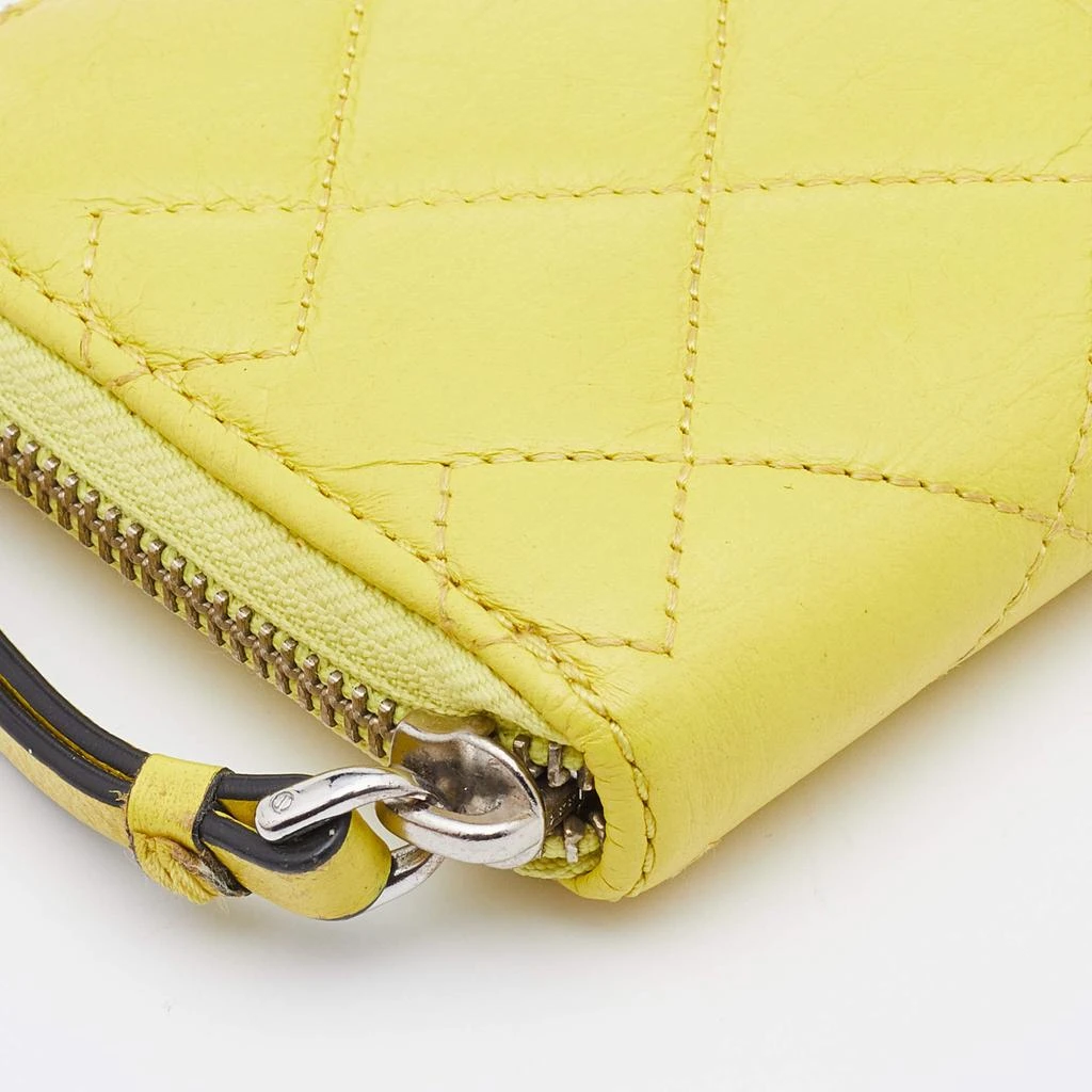 Marc Jacobs Marc by Marc Jacobs Yellow Quilted Leather Zip Around Wallet 9