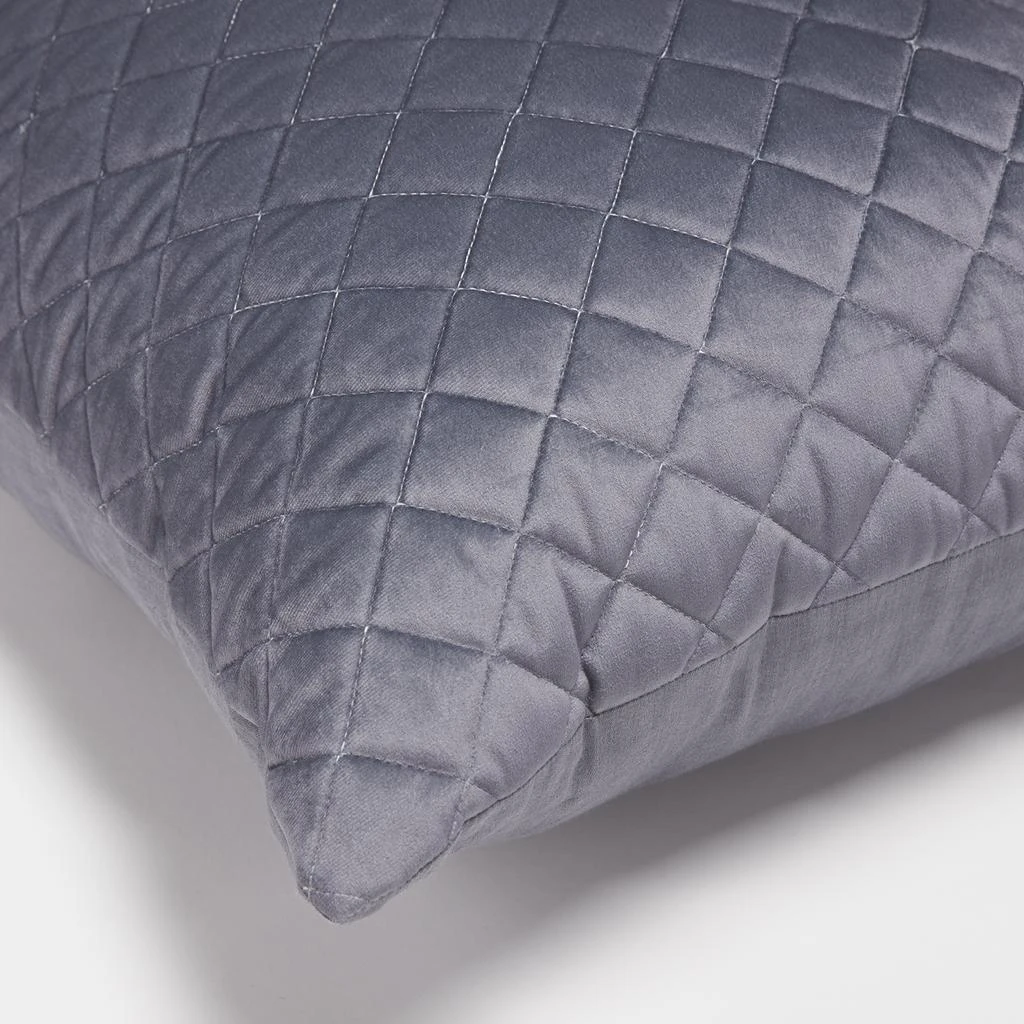 ïn home ïn home Diamond Quilted Velvet Cushion - Dark Grey 2