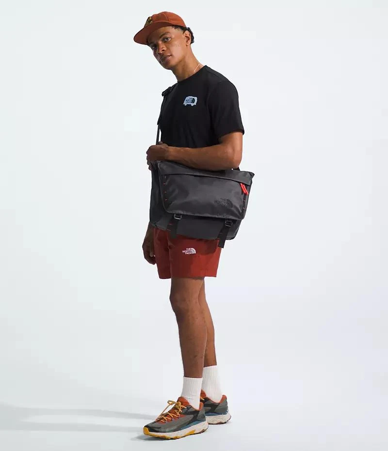 The North Face The North Face Base Camp Voyager Messenger Bag 2