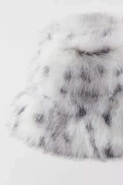Urban Outfitters Fluffy Faux Fur Bucket Hat 3