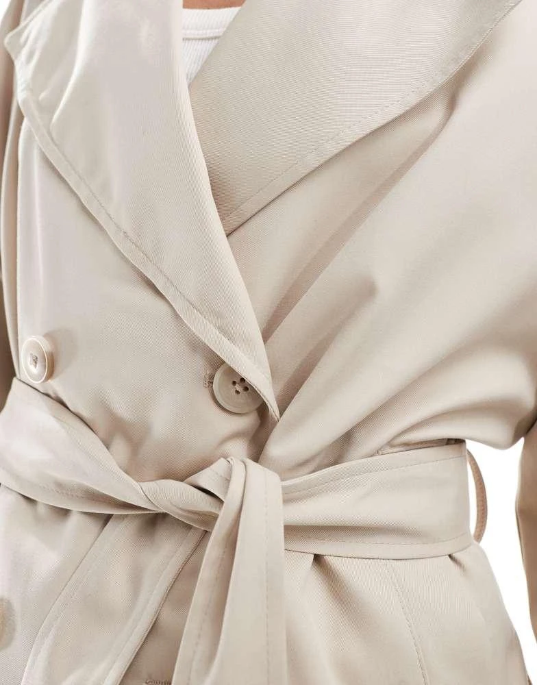 Stradivarius Stradivarius short trench coat with belt in stone 4