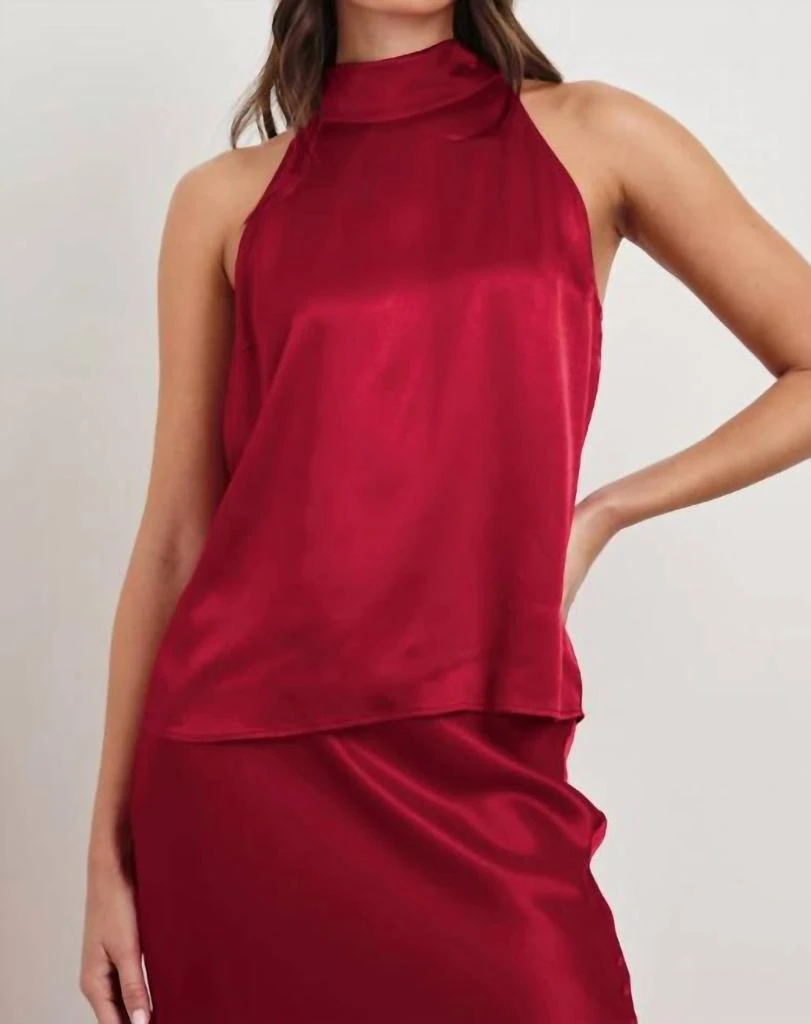 Rails Leah Halter In Scarlet 1