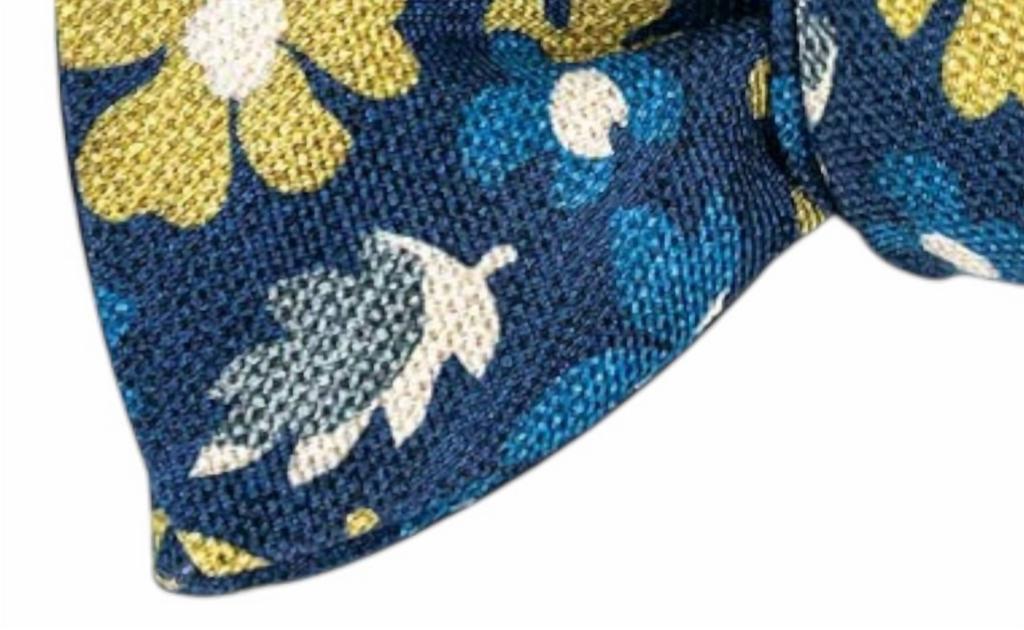 R. Hanauer Men's Walham Floral Bow Tie In Navy