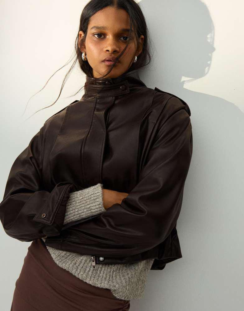 Bershka Bershka Pleated leather effect jacket in brown - Jackets