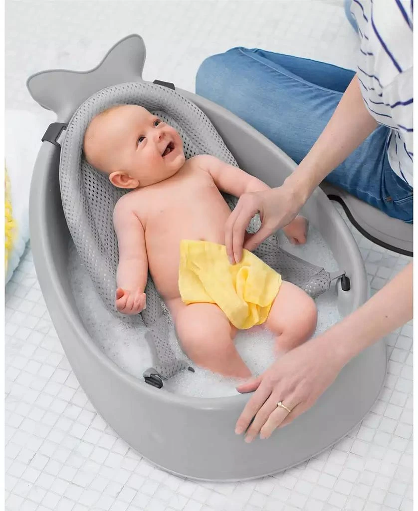 Skip Hop Moby Smart Sling 3-Stage Tub 2