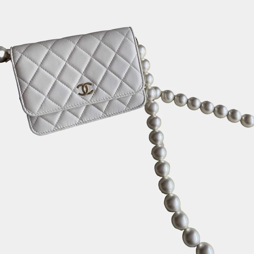Chanel Chanel White Calfskin Quilted Mini Maxi Pearls Wallet On Chain 1