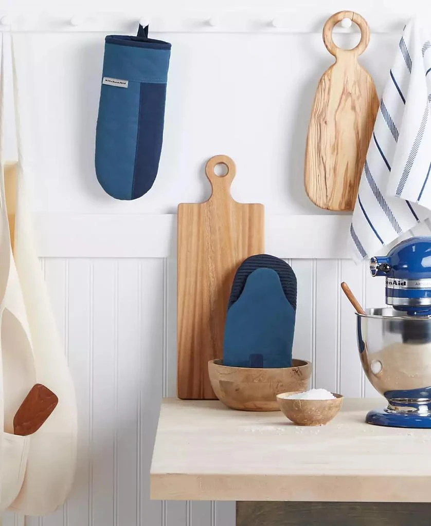 KitchenAid Beacon 2-Pc. Oven Mitt Set 11