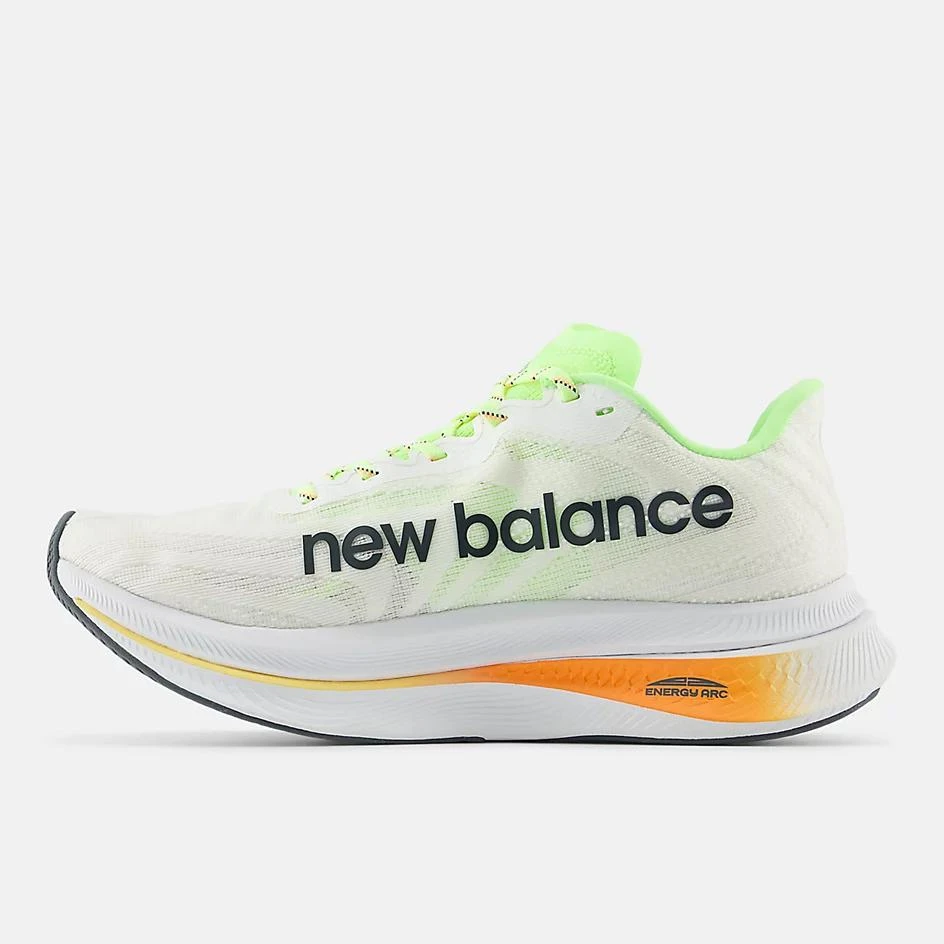 New Balance FuelCell SuperComp Trainer v2 3