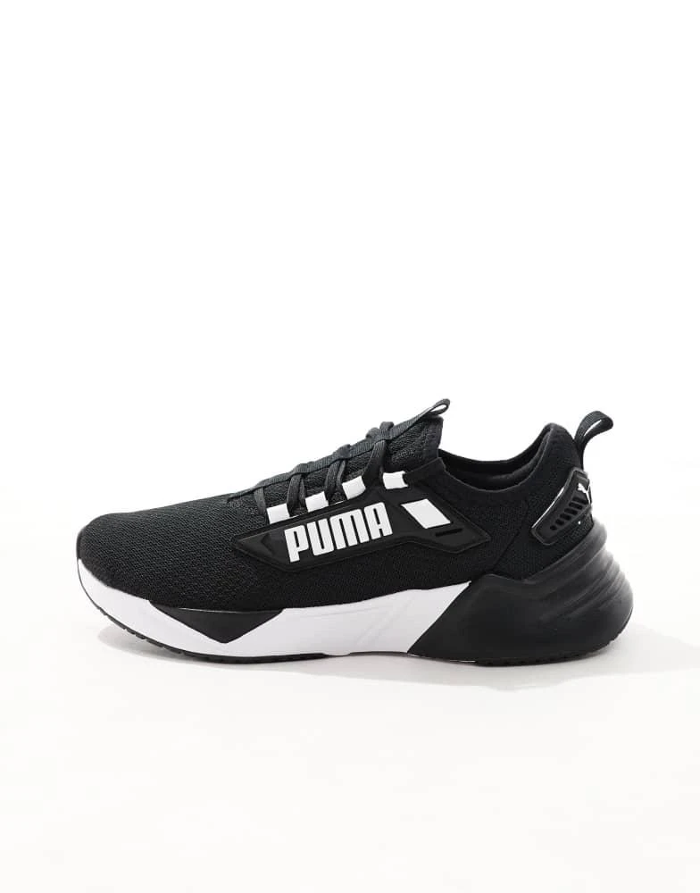 Puma Puma Retaliate 3 trainers in black & white 2