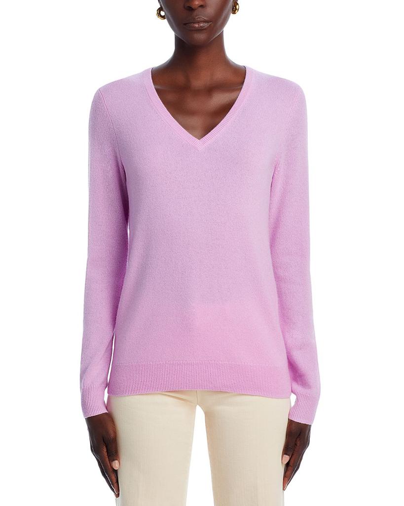 NEW The Men's Store at buy Bloomingdale's Cashmere V-Neck Sweater, Size S. MSRP $198