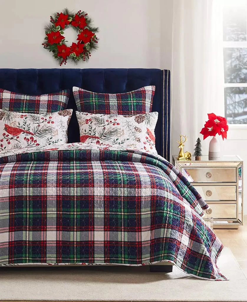 Macy's Cardinal Plaid Holiday 2-Pc. Quilt Set 3