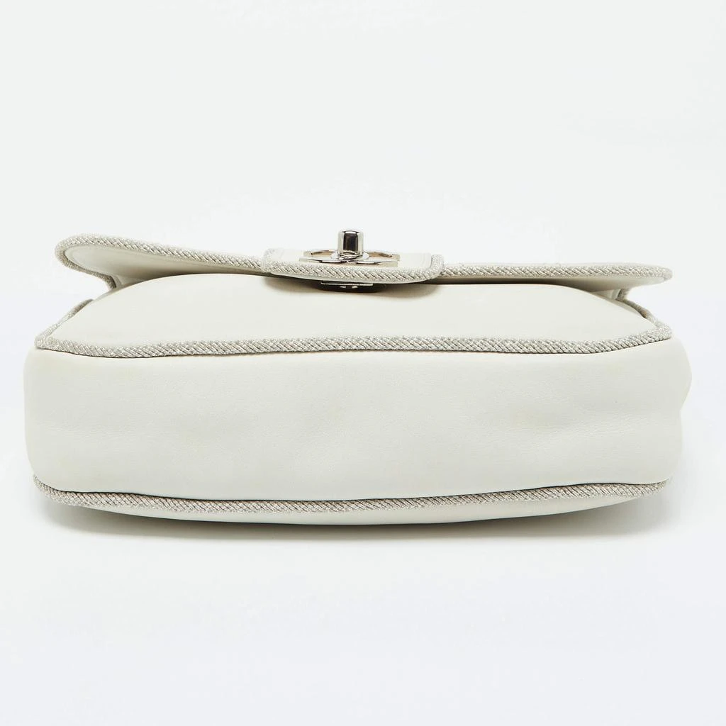 Chanel Chanel White Quilted Leather Elementary Chic Flap Bag 6