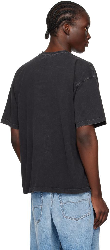Shop Black T-Boxt-Q22 T-Shirt on Sale at BeyondStyle – Get