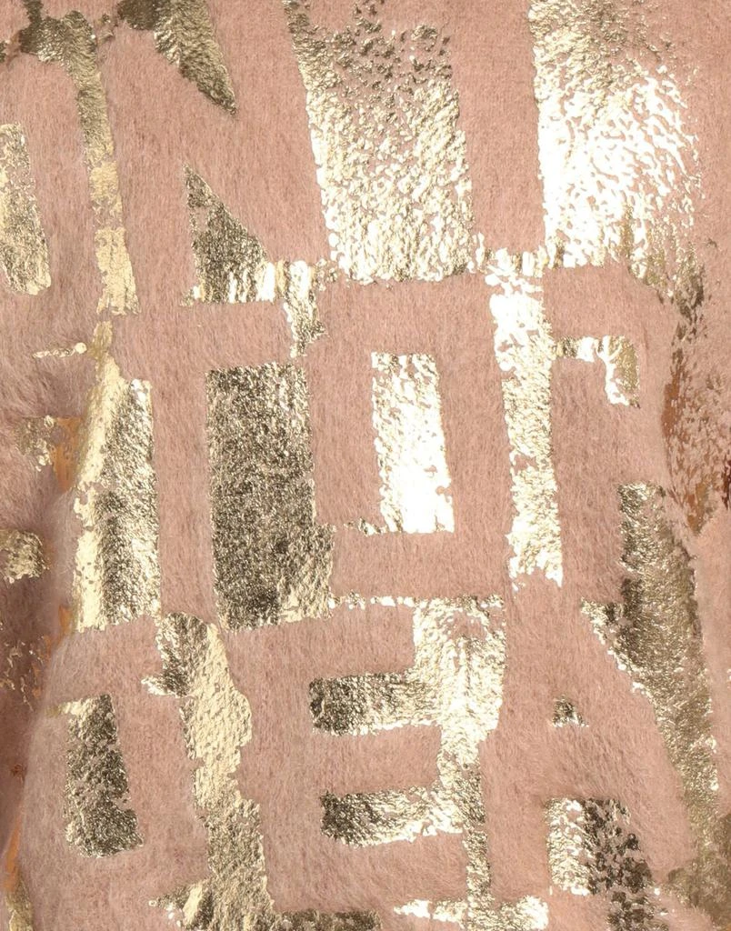 Dolce
Gabbana Sweater 4