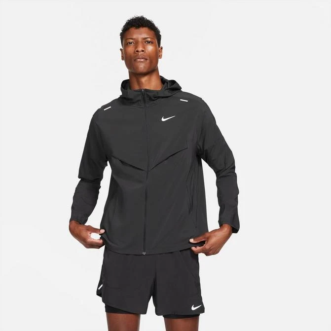 NIKE Men's Nike Packable Windrunner Jacket 1