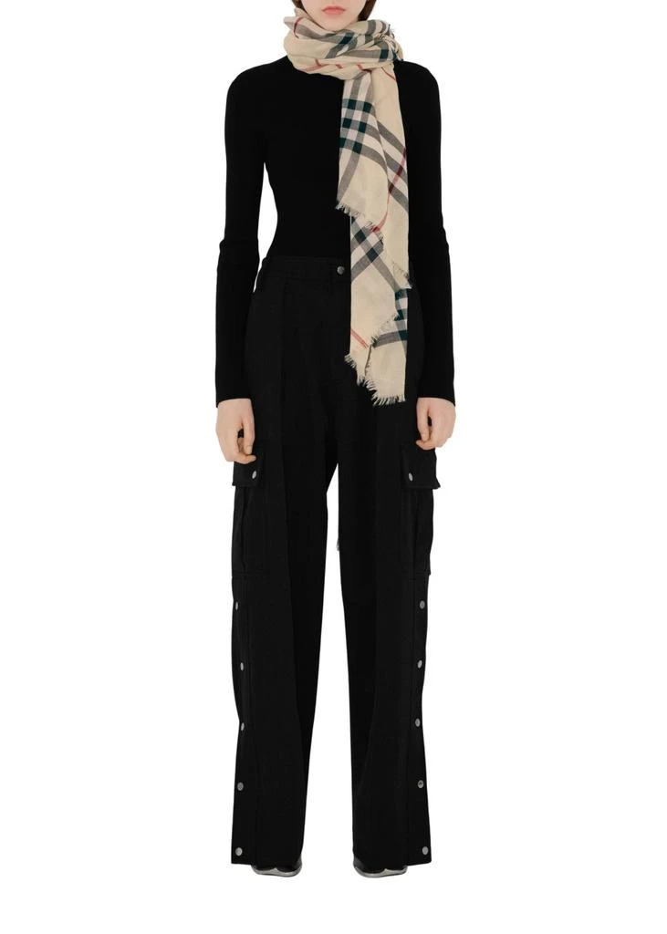 Burberry Check wool scarf 3