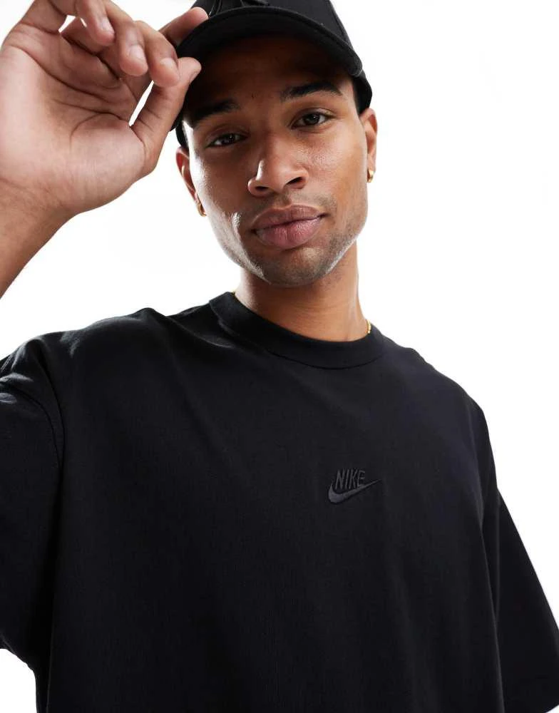 NIKE Nike premium essentials heavyweight oversized t-shirt in black 2