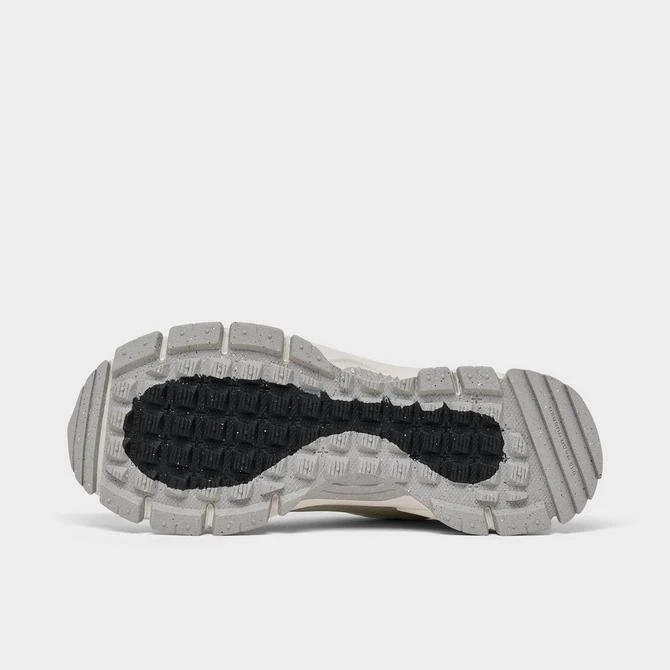 NIKE Women's Nike Zoom Vomero Roam Casual Shoes 11