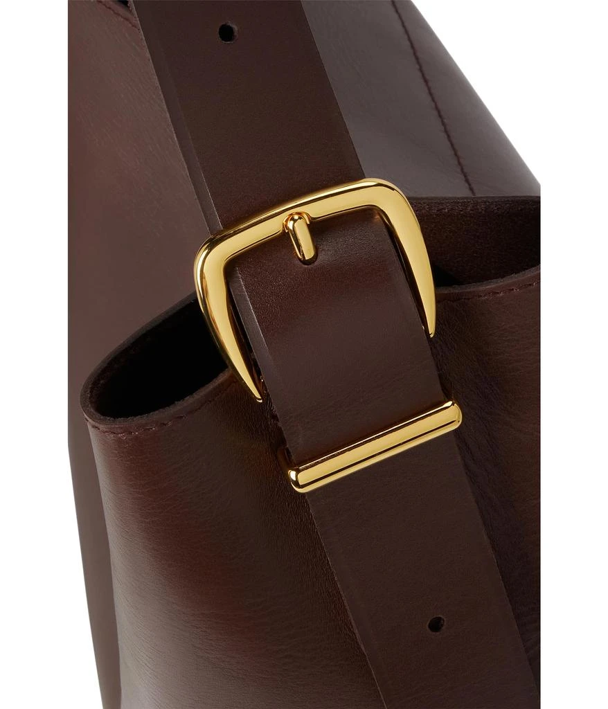 Madewell The Essential Bucket Tote in Leather 4