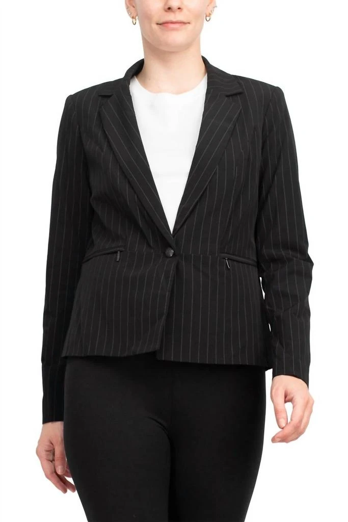 PEACE of CLOTH Woven Long Sleeve Notched Lapel Blazer In Black