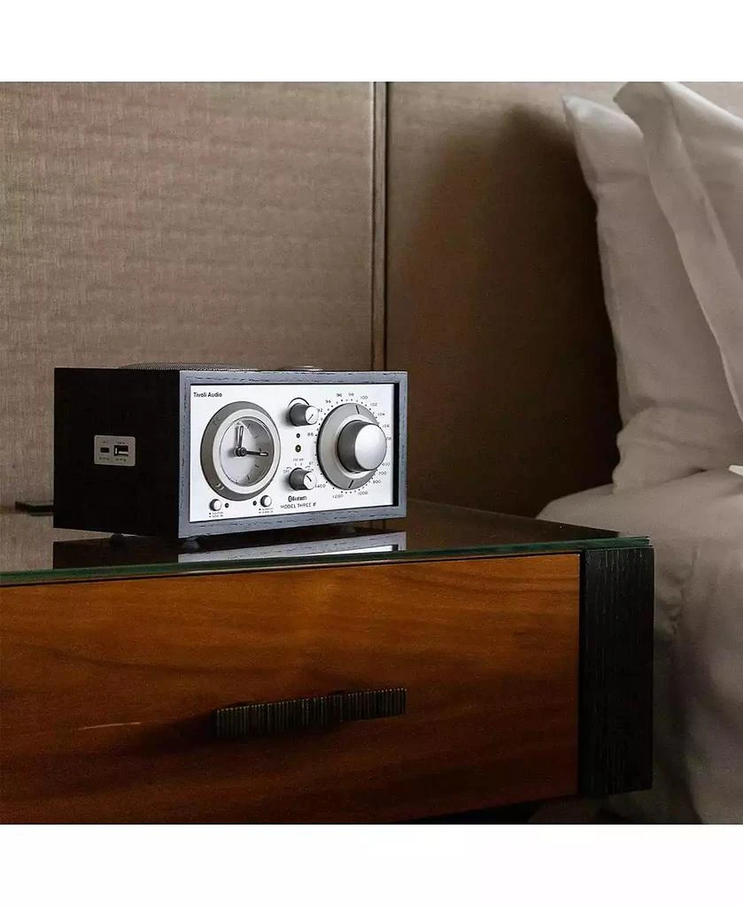 Tivoli Audio Model Three BT USB-C/A Clock Radio 4