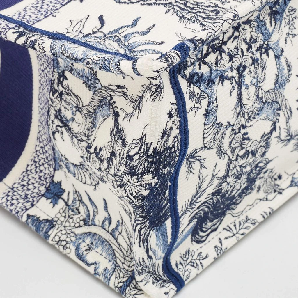 Dior Dior White/Blue Embroidered Toile De Jouy Soleil Canvas Medium Book Tote  11