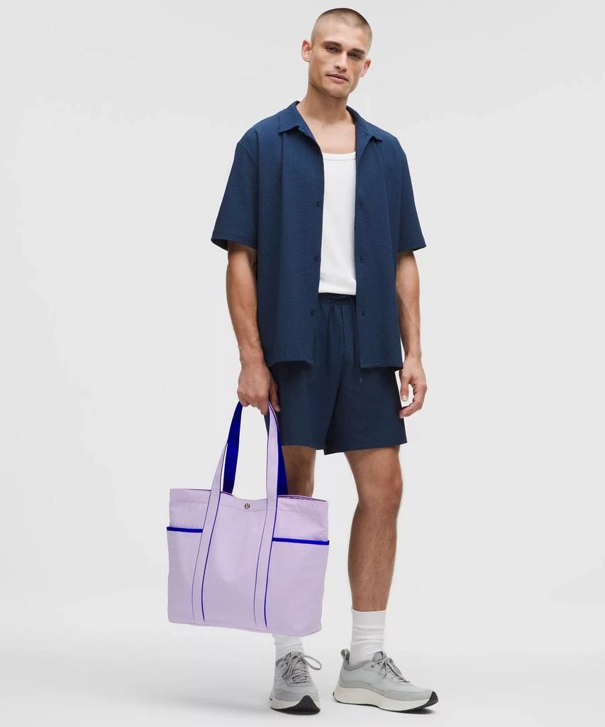 Lululemon Daily Multi-Pocket Tote Bag 20L 11