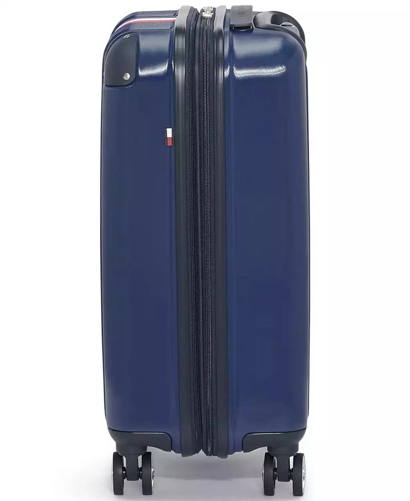 Tommy Hilfiger Liberty 21" Luggage 10