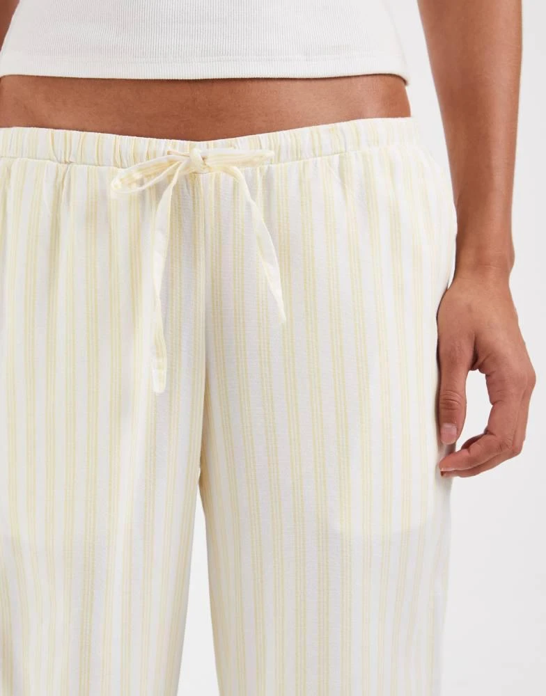 HOLLISTER Hollister wide leg pyjama bottom in yellow 3