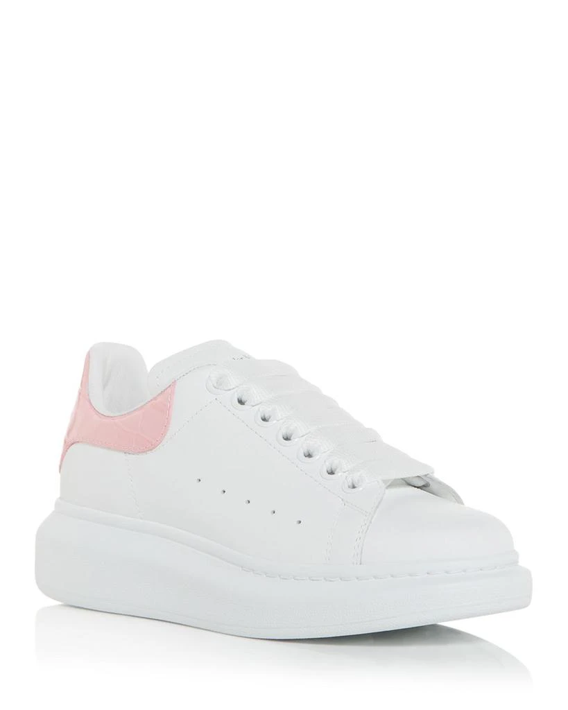 McQueen Women
s Oversized Sneakers 1