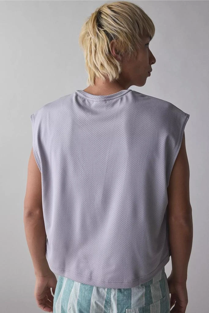 NIKE Nike UO Exclusive Cropped Swim Shirt 3