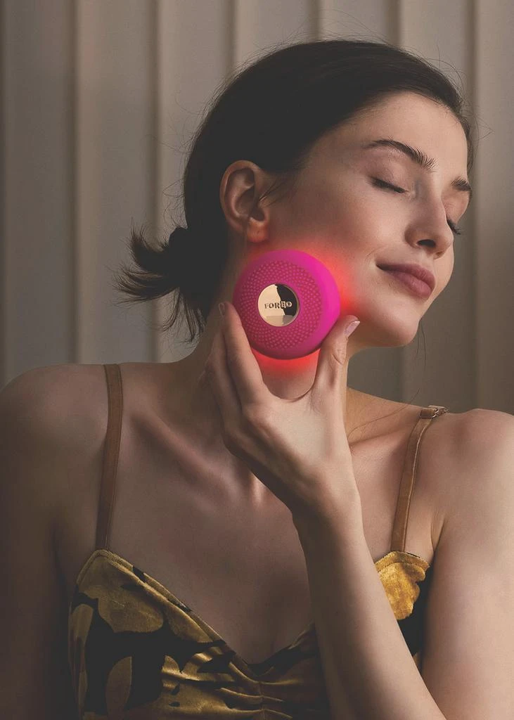 Foreo UFO™ 3 LED LED & NIR Advanced Skin Wellness Booster 3